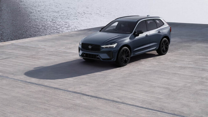 Volvo XC60 2.0 T8 455 PHEV Ultra Black Ed 5dr AWD Gtron [NI] Estate - Image 10